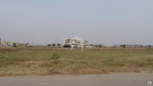 Ideal Plot 910 On Hot And Superb Location On 100 Feet Road Ideal Plot 910 On Hot And Superb Location On 100 Feet Road