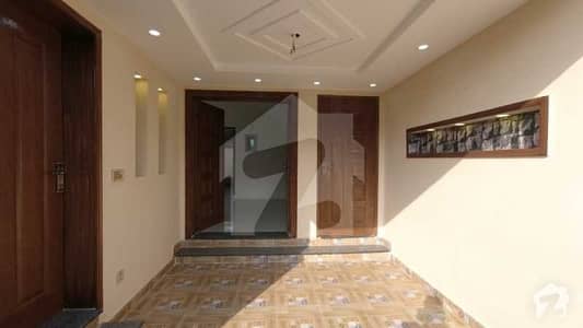 5 Marla Brand New House Is Available For Sale In BB Block 5 Marla Brand New House Is Available For Sale In BB Block