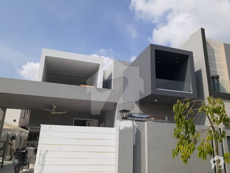 1 Kanal Luxurious House Is Available For Rent In Phase 6 Block B