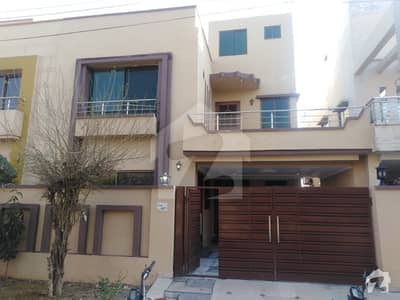 9 Marla House 4 Bedrooms Near To Park Usman Block Bahria Town Lahore 9 Marla House 4 Bedrooms Near To Park Usman Block Bahria Town Lahore