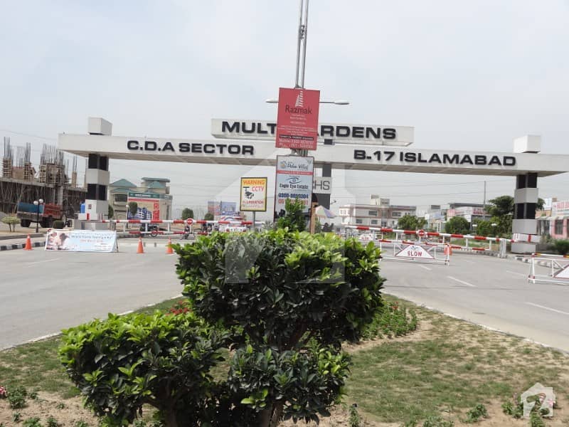 G Block 30x60 Corner Plot In B17 Islamabad