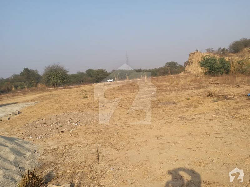 9 Kanal Commercial Plot On Main Gt Road With 270 Feet Front Near Edhi Center Dina.