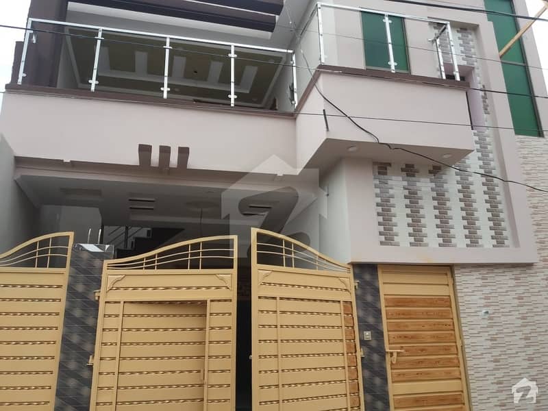 درمنگی ورسک روڈ پشاور میں 6 کمروں کا 4 مرلہ مکان 1 کروڑ میں برائے فروخت۔