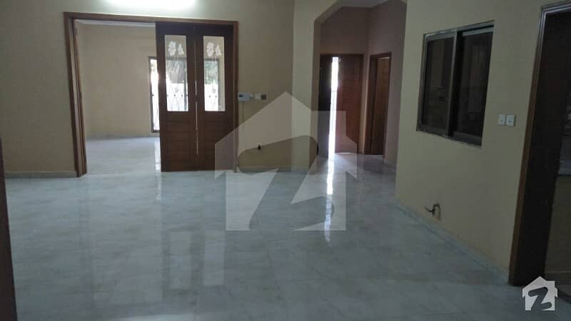 8 Marla Luxurious House For Rent In Bahria Town Near Market Park Mosque Sector B