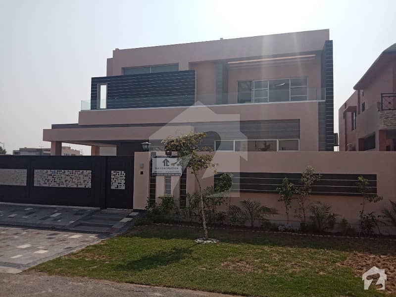 1 Kanal Brand New Luxury House For Sale