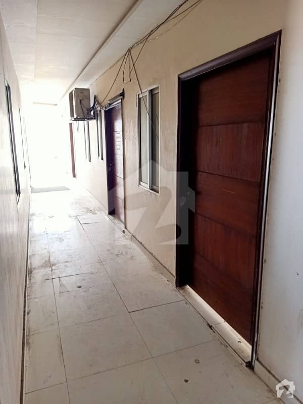 4 Marla Commercial 3th Floor Flat Available For Office Use In Johar Town Main 150feet Road 4 Marla Commercial 3th Floor Flat Available For Office Use In Johar Town Main 150feet Road