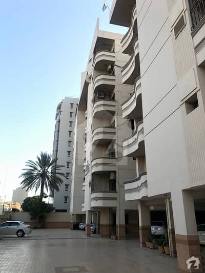 Spacious And Beautifully Renovated Apartment With Servant Quarter Spacious And Beautifully Renovated Apartment With Servant Quarter