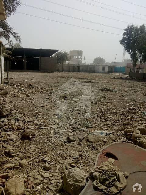 ہاکس بے کیماڑی ٹاؤن کراچی میں 4.67 کنال صنعتی زمین 3 لاکھ میں کرایہ پر دستیاب ہے۔