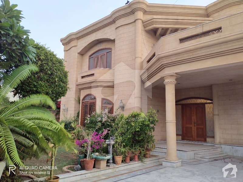 1000 Sq Yard Modern Bungalow Is Available For Rent In DHA Phase 6