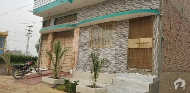 1800  Square Feet House Up For Sale In Hussain Town