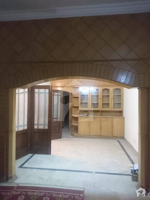 10 Marla Ground Portion With Basement For Rent In Chaklala Scheme 3 Walayat Colony