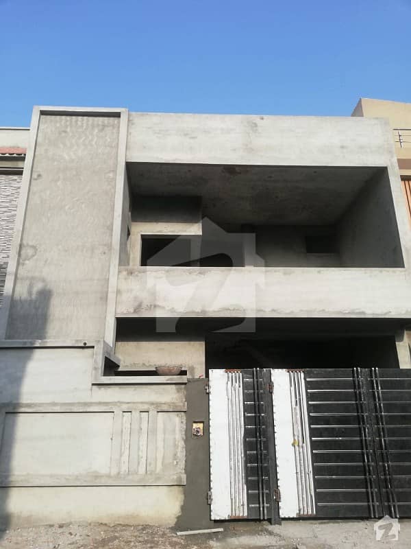 House Available For Sale In Punjab University Employees Society