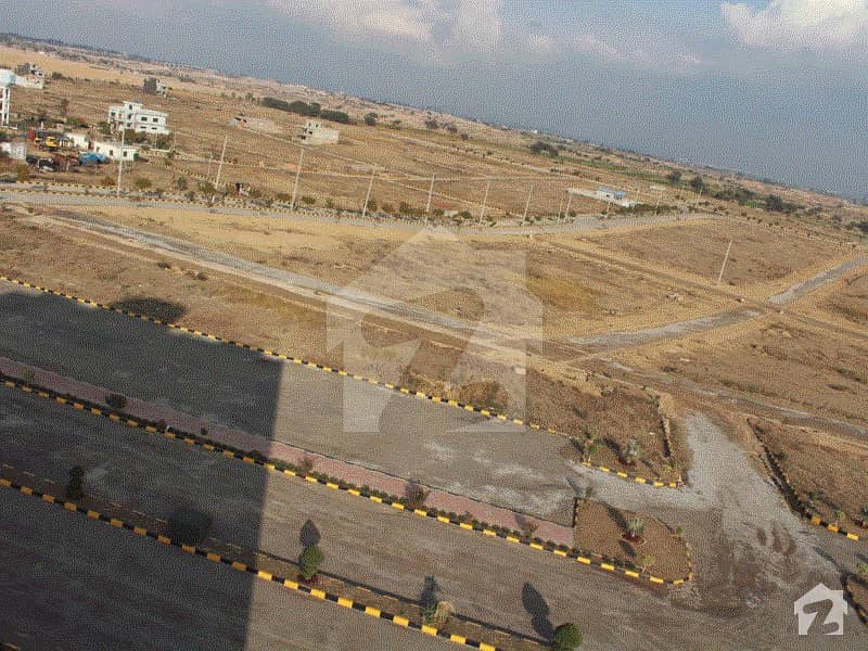 یونیورسٹی ٹاؤن ۔ بلاک ڈی یونیورسٹی ٹاؤن اسلام آباد میں 1 کنال رہائشی پلاٹ 64.99 لاکھ میں برائے فروخت۔ یونیورسٹی ٹاؤن ۔ بلاک ڈی یونیورسٹی ٹاؤن اسلام آباد میں 1 کنال رہائشی پلاٹ 64.99 لاکھ میں برائے فروخت۔