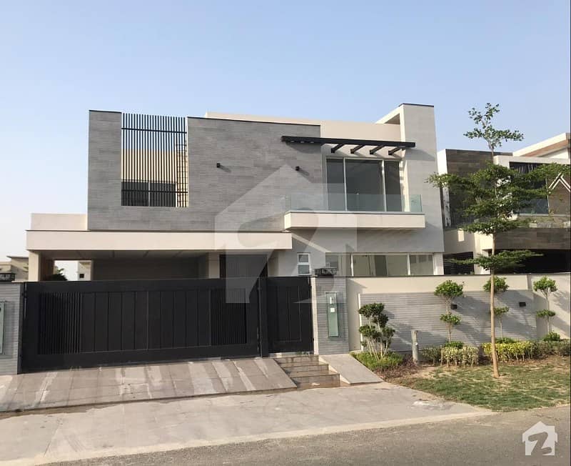 1 Kanal Luxurious House Is Available For Rent In Phase 4 Block Dd