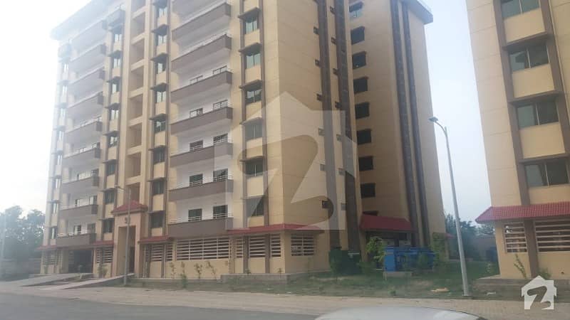 10 Marla 3 Bedrooms Flat Is Available For Sale In Askari 11 Lahore