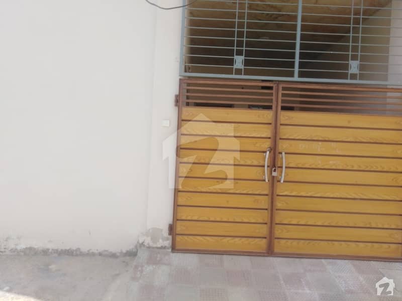 حمزہ ٹاؤن بہاولپور میں 4 کمروں کا 4 مرلہ مکان 40 لاکھ میں برائے فروخت۔