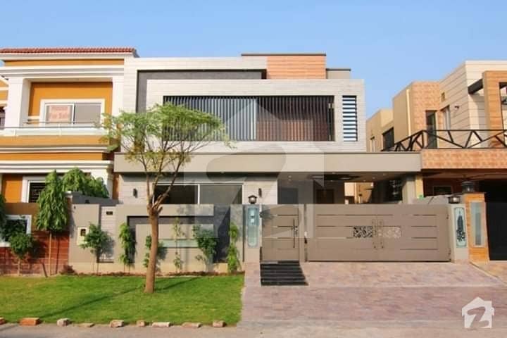 10 Marla House For Sale At Prime Location In Reasonable Price At Very Hot Location