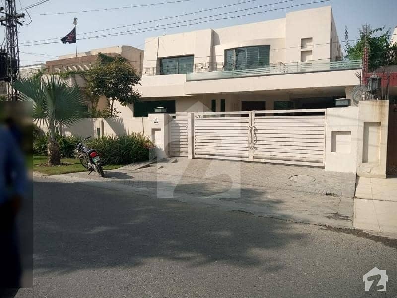 1 Kanal Beautiful House For Rent Dha Phase 4 Block CC