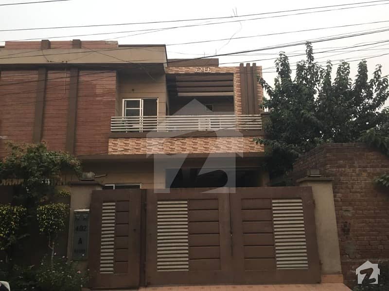 نشیمنِ اقبال فیز 1 نشیمنِ اقبال لاہور میں 4 کمروں کا 10 مرلہ مکان 2.1 کروڑ میں برائے فروخت۔