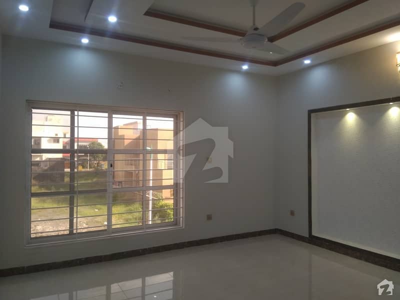 Lower Portion Sized 10 Marla Is Available For Rent In Bahria Town Rawalpindi