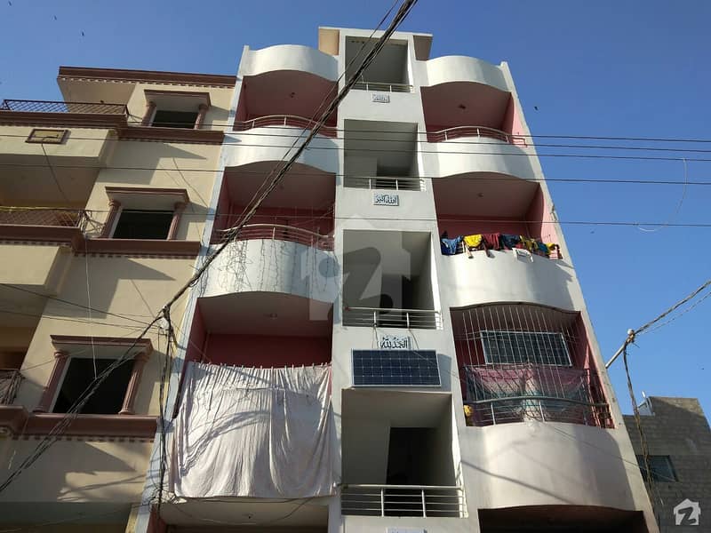 Gulshan-e-Sikandar Flat Is Available For Sale