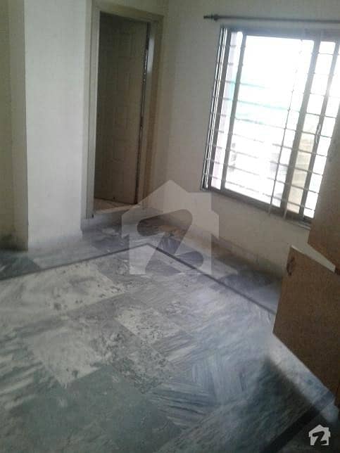 2 Bed Attach Bath Family Flat Having Gas, Electricity & Boring For Rent In Pwd Society Lslamabad