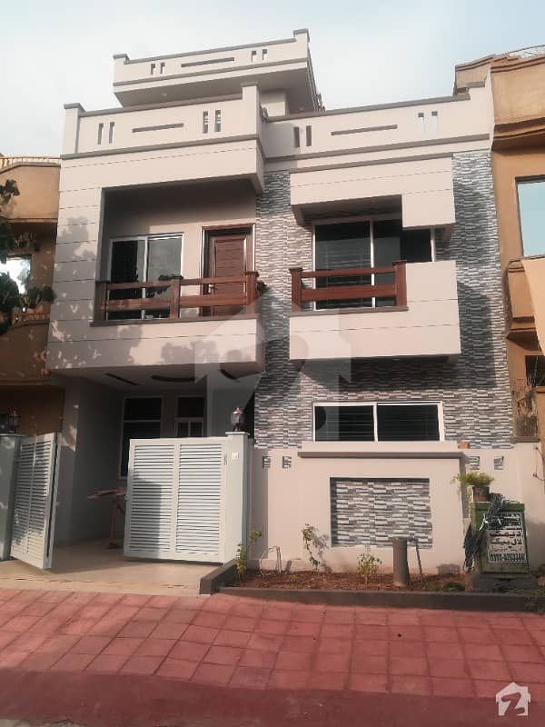 25x40 House For Sale With 4 Bedrooms In G13 Islamabad