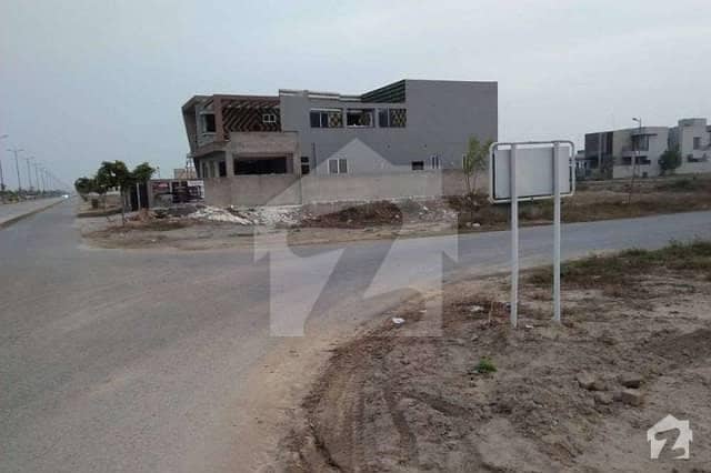 Dha Phase 6 D Block 7 Marla Prime Location Plot For Sale