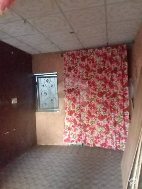 450  Square Feet House In Green Town Sector D2