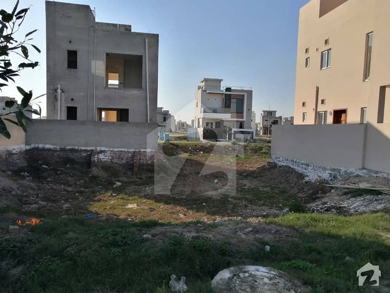 450  Square Feet Commercial Plot In Dha Defence For Sale At Good Location