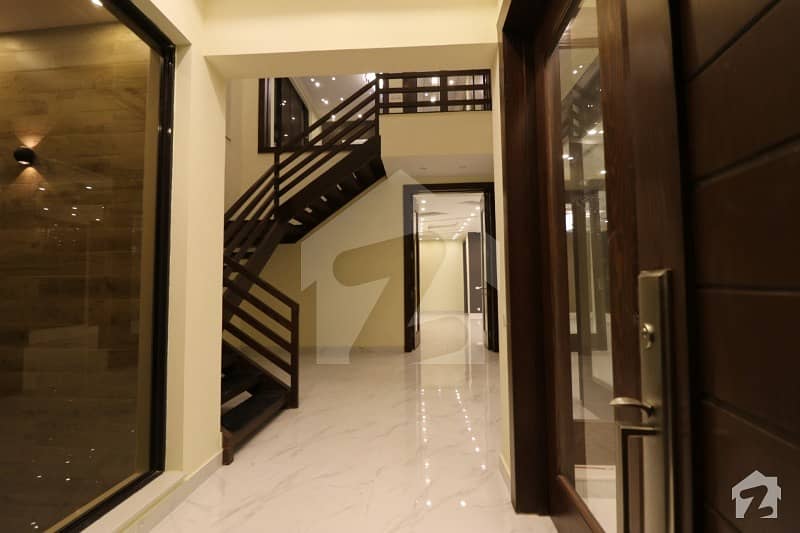 1 Kanal Upper Portion For Rent In Phase 5