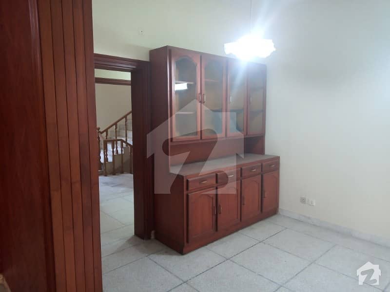 Livable House In Good Condition For Sale