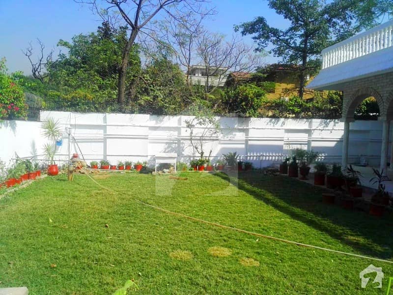 11 Beds House Is Available For Rent In F6 Islamabad F6, Islamabad