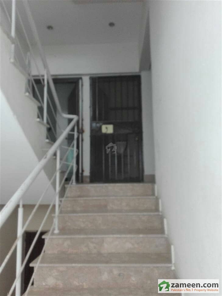 1st Floor Flat For Sale In Shahbaz Commercial Area