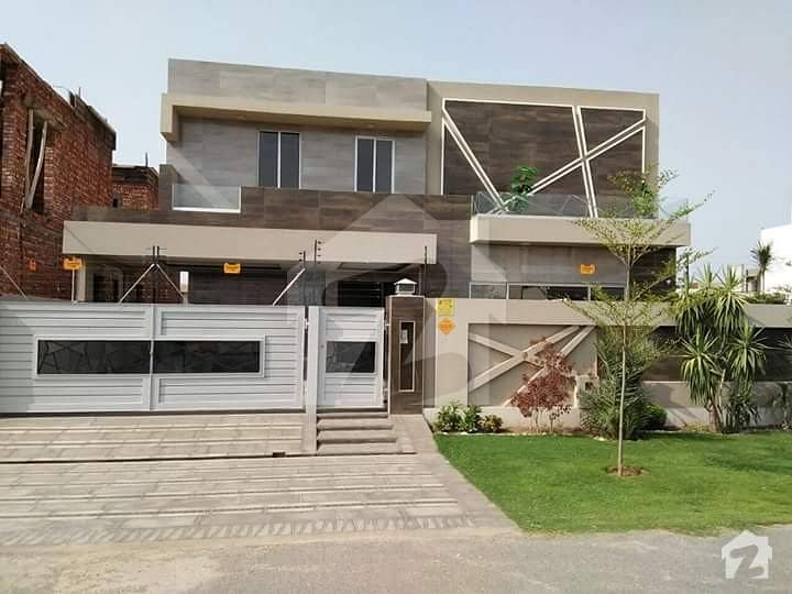 One Kanal Super Luxury House For Rent Available In Dha Phase 6 Lahore