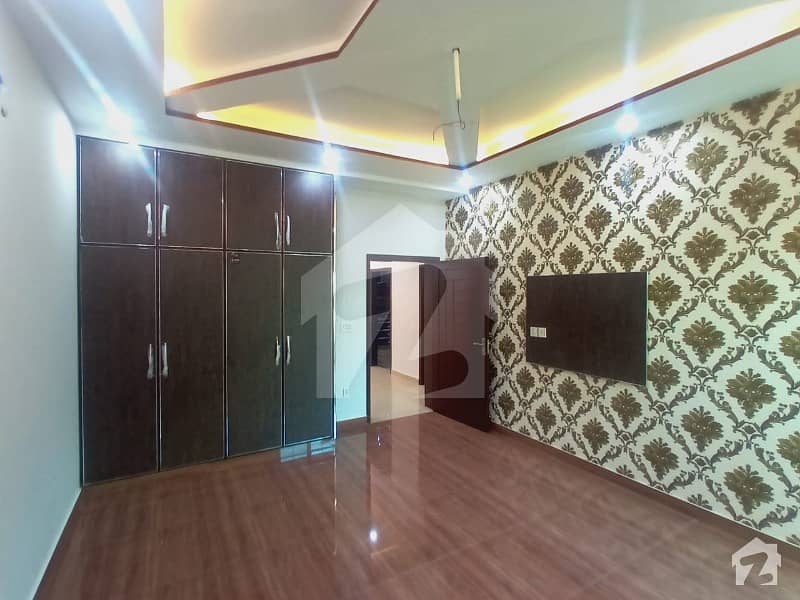 ڈی ایچ اے 11 رہبر لاہور میں 3 کمروں کا 5 مرلہ مکان 1.25 کروڑ میں برائے فروخت۔