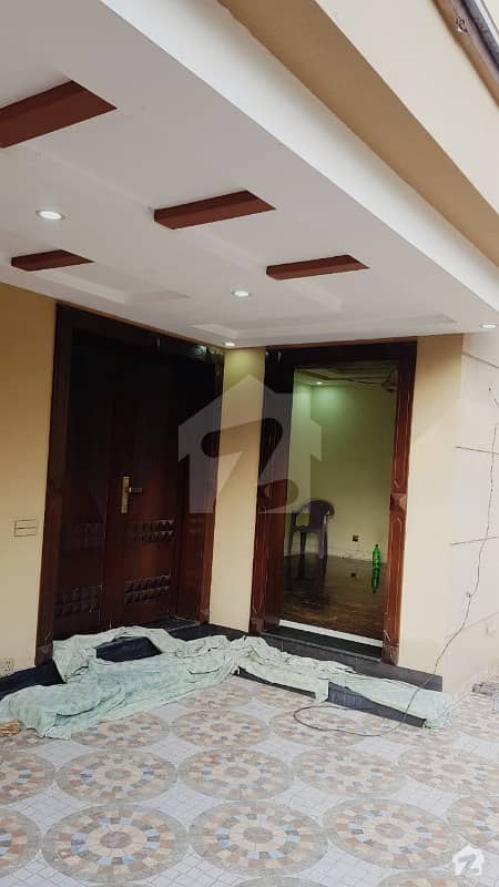 Good Location Available Brand New 12 Marla Lower Portion For Rent In Bahria Town Lahore Sector F Block Shershah