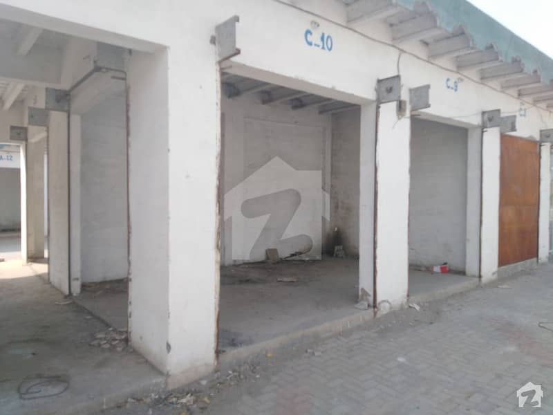 In Wadpagga Shop Sized 140 Square Feet For Sale