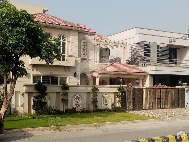 1 Kanal House In DC Colony For Sale