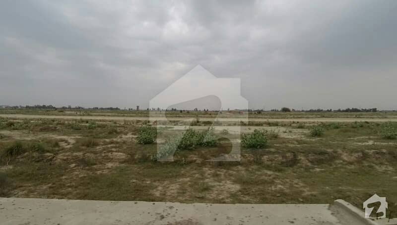 4500  Square Feet Residential Plot In Dha Defence For Sale At Good Location All Paid