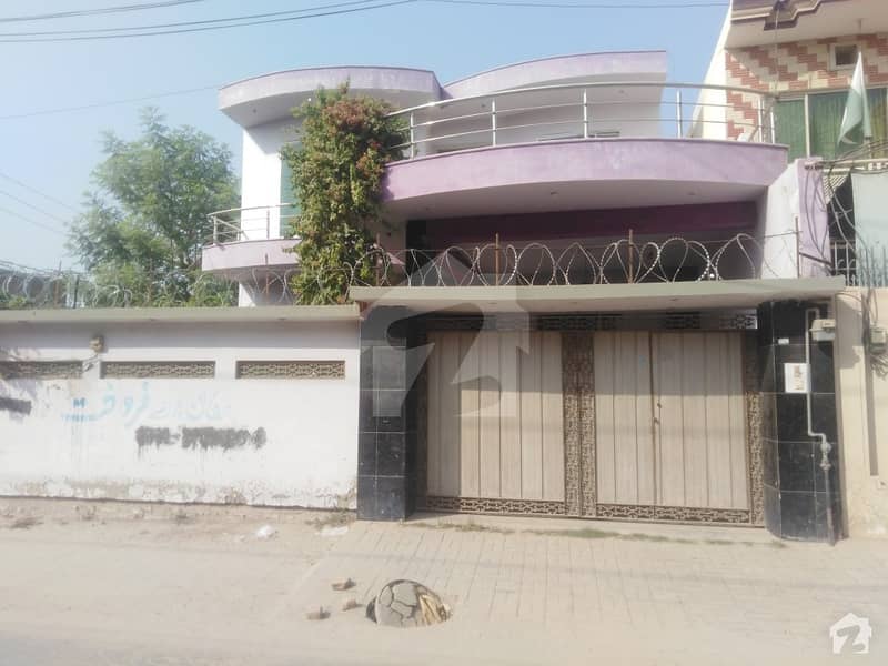 Cheema Town House Sized 10 Marla For Sale