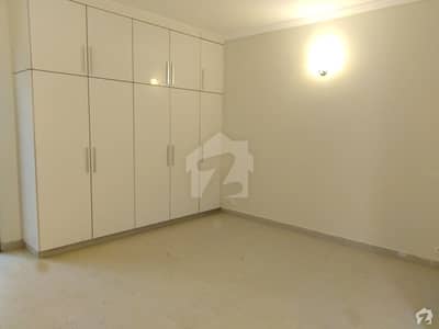200 Square Yards Flat Available For Sale In Bahria Town Karachi 200 Square Yards Flat Available For Sale In Bahria Town Karachi