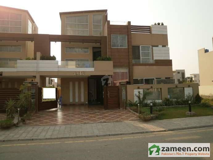 10. 66 Marla Brand new House in Gulbahar Block Bahria Town