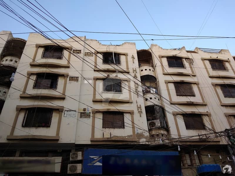 2000 Square Feet Flat Available For Sale In DHA Defence