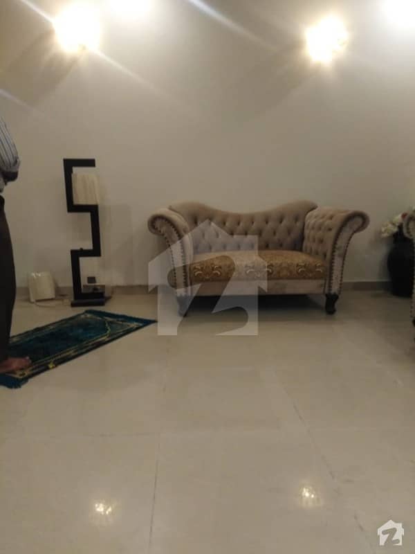250 Yard Bungalow Available For Rent