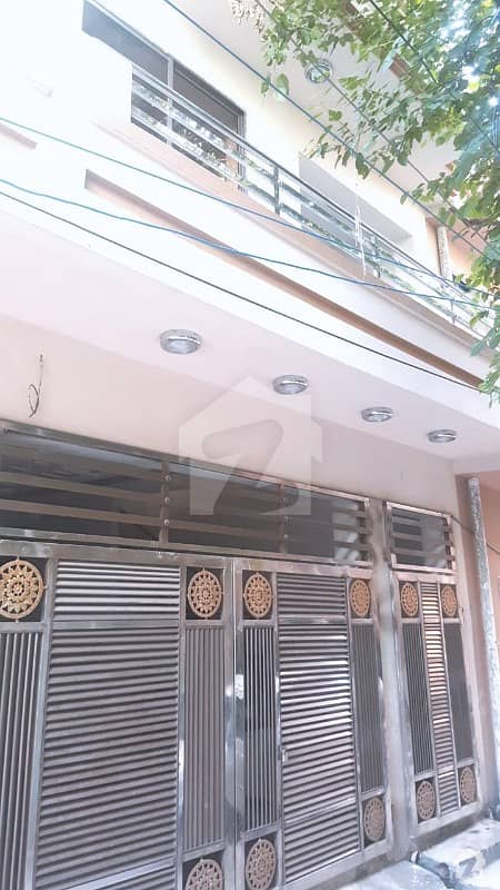 House In Dhok Kashmirian Sized 956  Square Feet Is Available