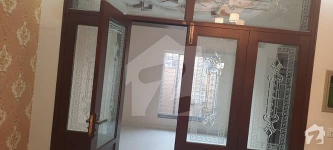 5 Marla Brand New Portion For Rent In Eden Boulevard 5 Marla Brand New Portion For Rent In Eden Boulevard