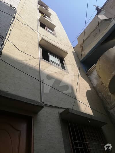 Flat Is Available For Sale In Mehmoodabad