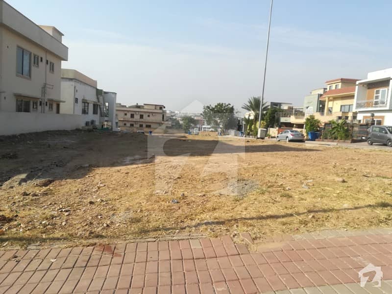 1 Kanal Plot For Sale In Dha Phase 2