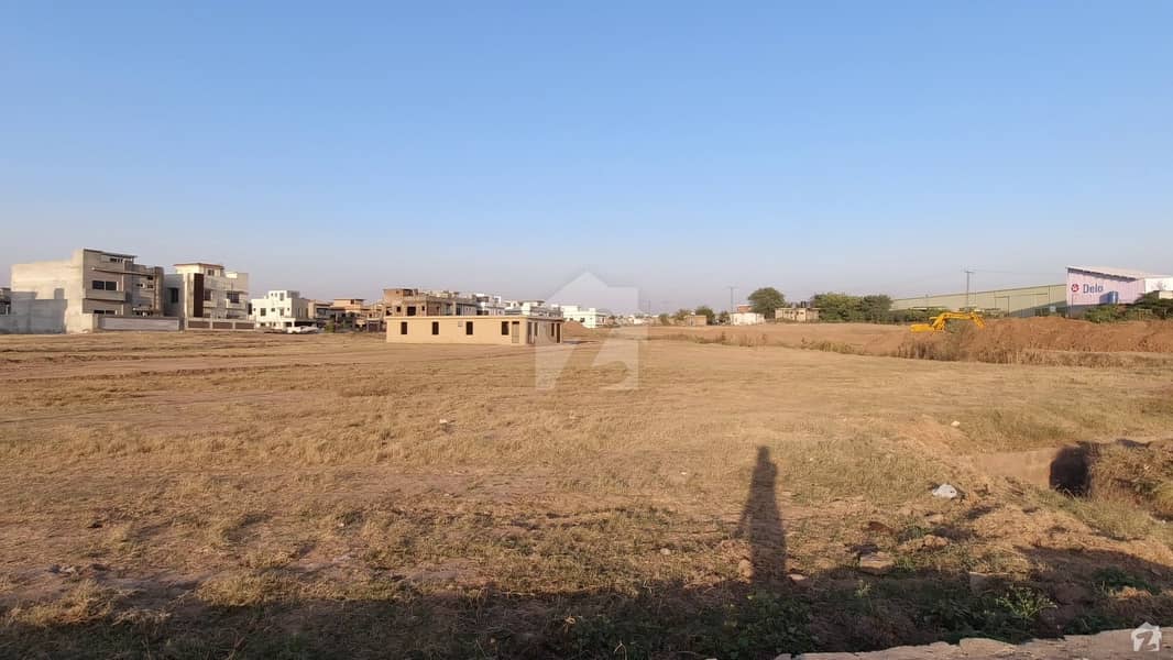 10 Marla Residential Open Transfer Plots Available For Sale Near To Future World School